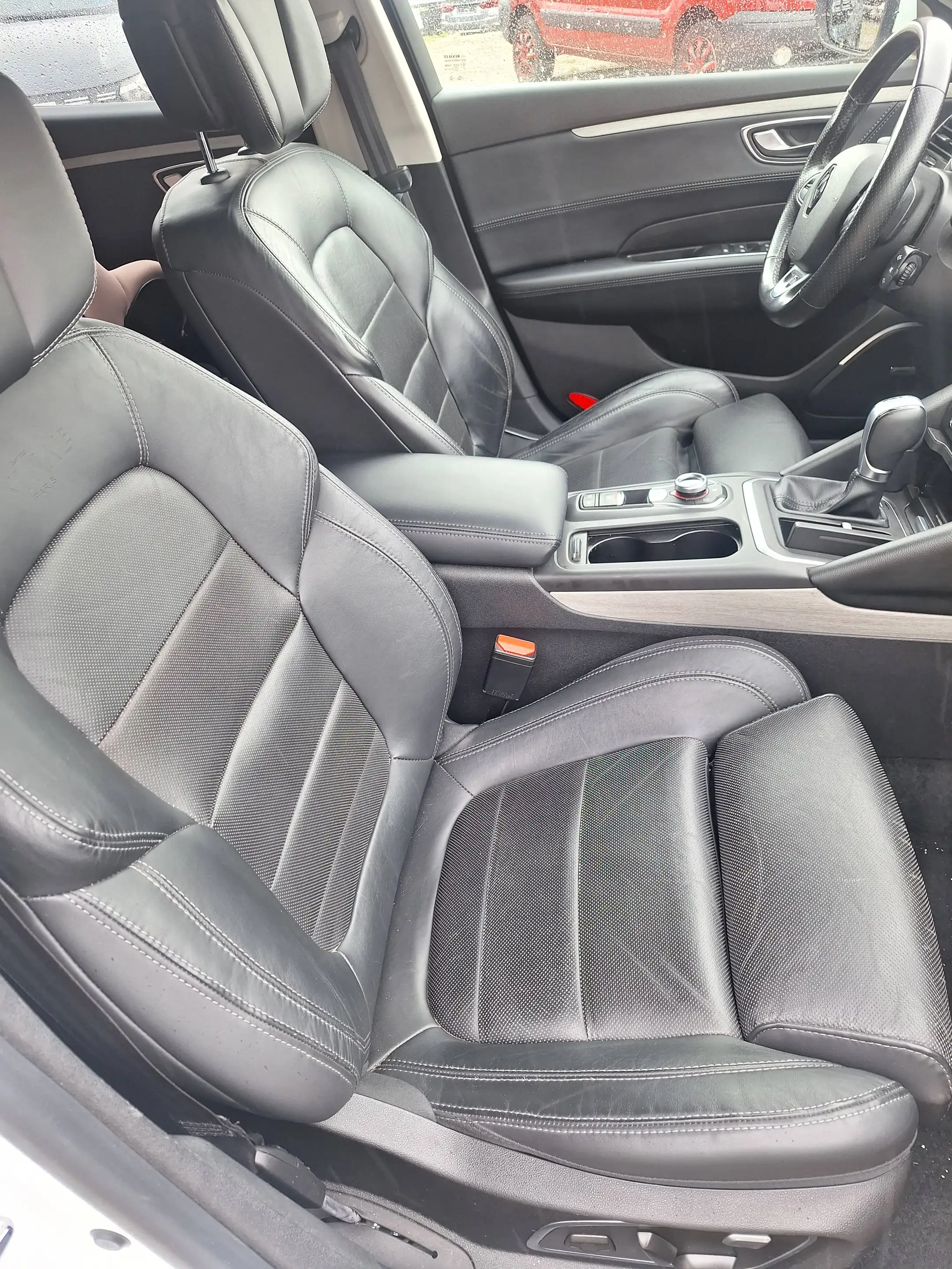 Renault Talisman Initiale Paris — photo 12