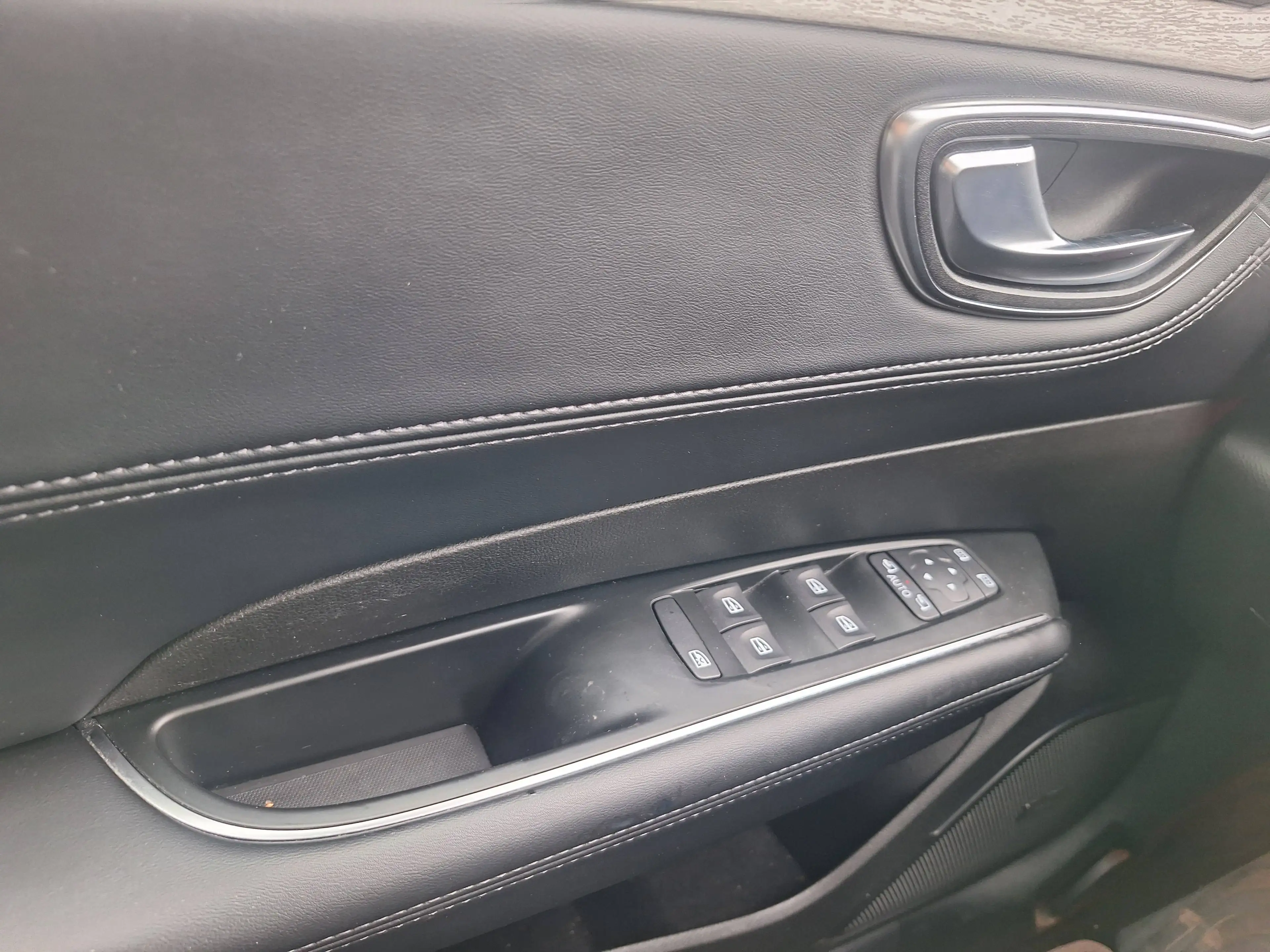 Renault Talisman Initiale Paris — photo 13