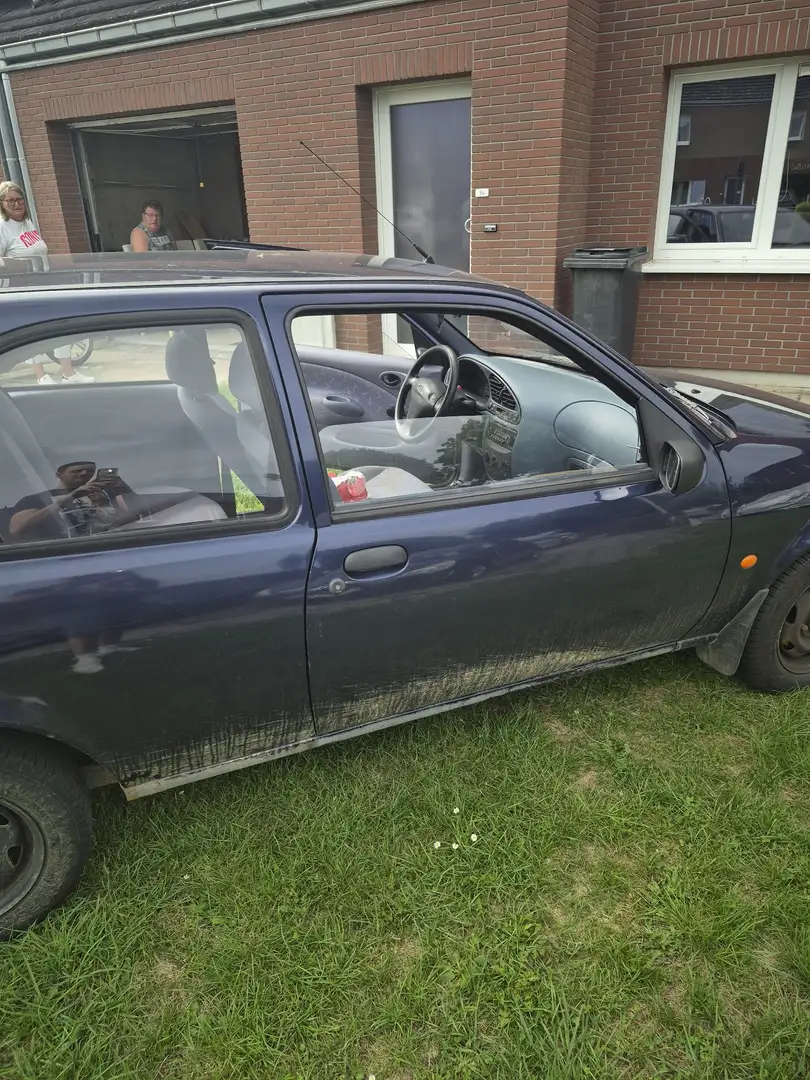 Ford Fiesta 1.8 D - 1