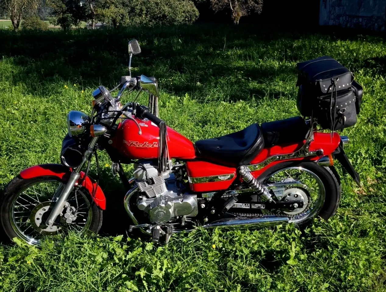 Honda CA 125 Rebel