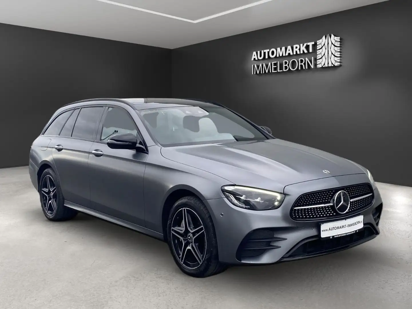 Mercedes-Benz E 300 de 2x AMG Allrad Burmest*Distro*Pano*HUD*1 Gris - 1