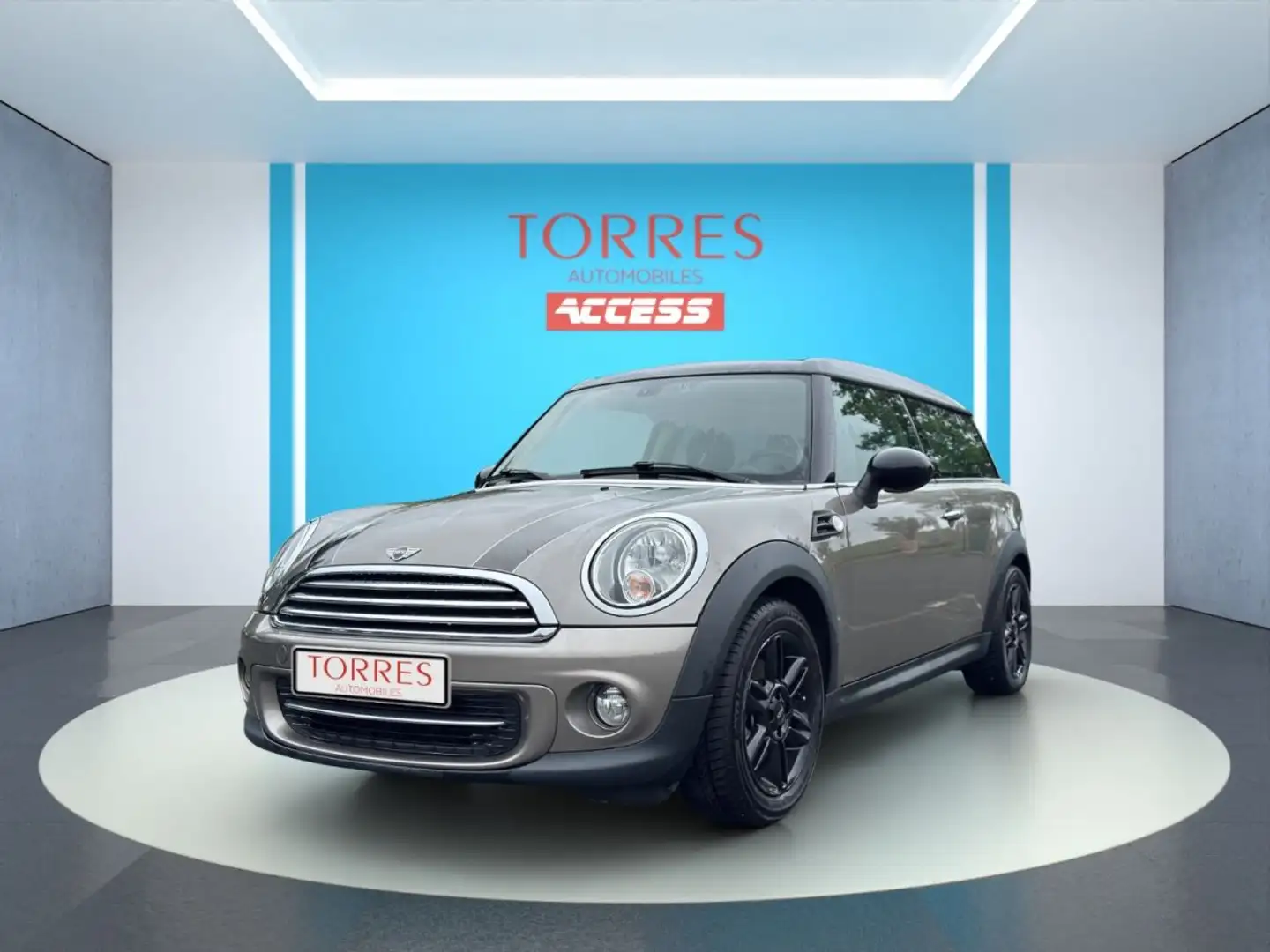 MINI Cooper Clubman COOPER 122CH BVM 6 Серый - 2