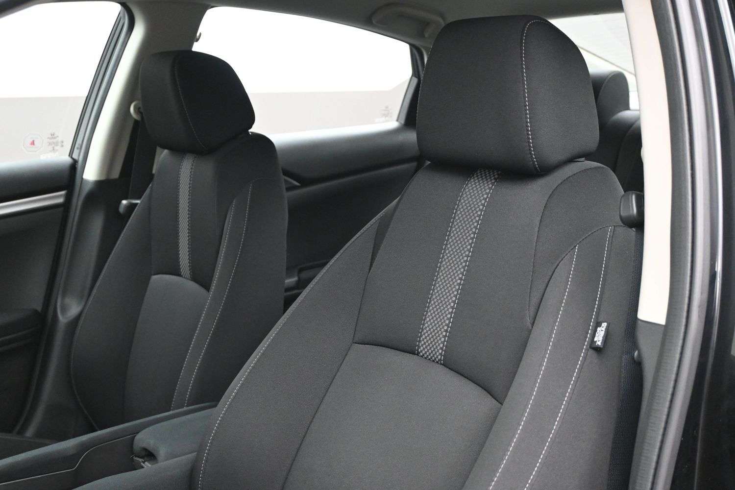2021 Honda Civic LX Climate Control, Heated seats, AC, Keyless entr — снимка 1