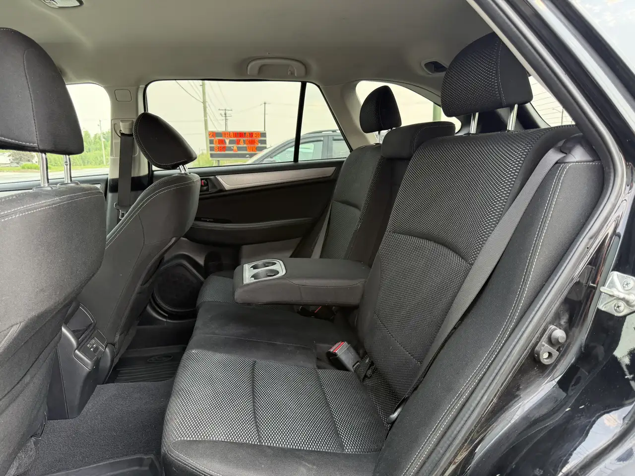 Subaru OUTBACK photo Subaru OUTBACK