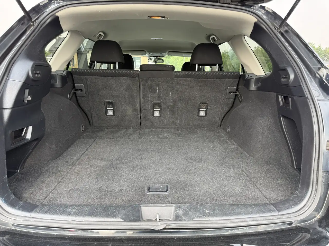 Subaru OUTBACK photo Subaru OUTBACK