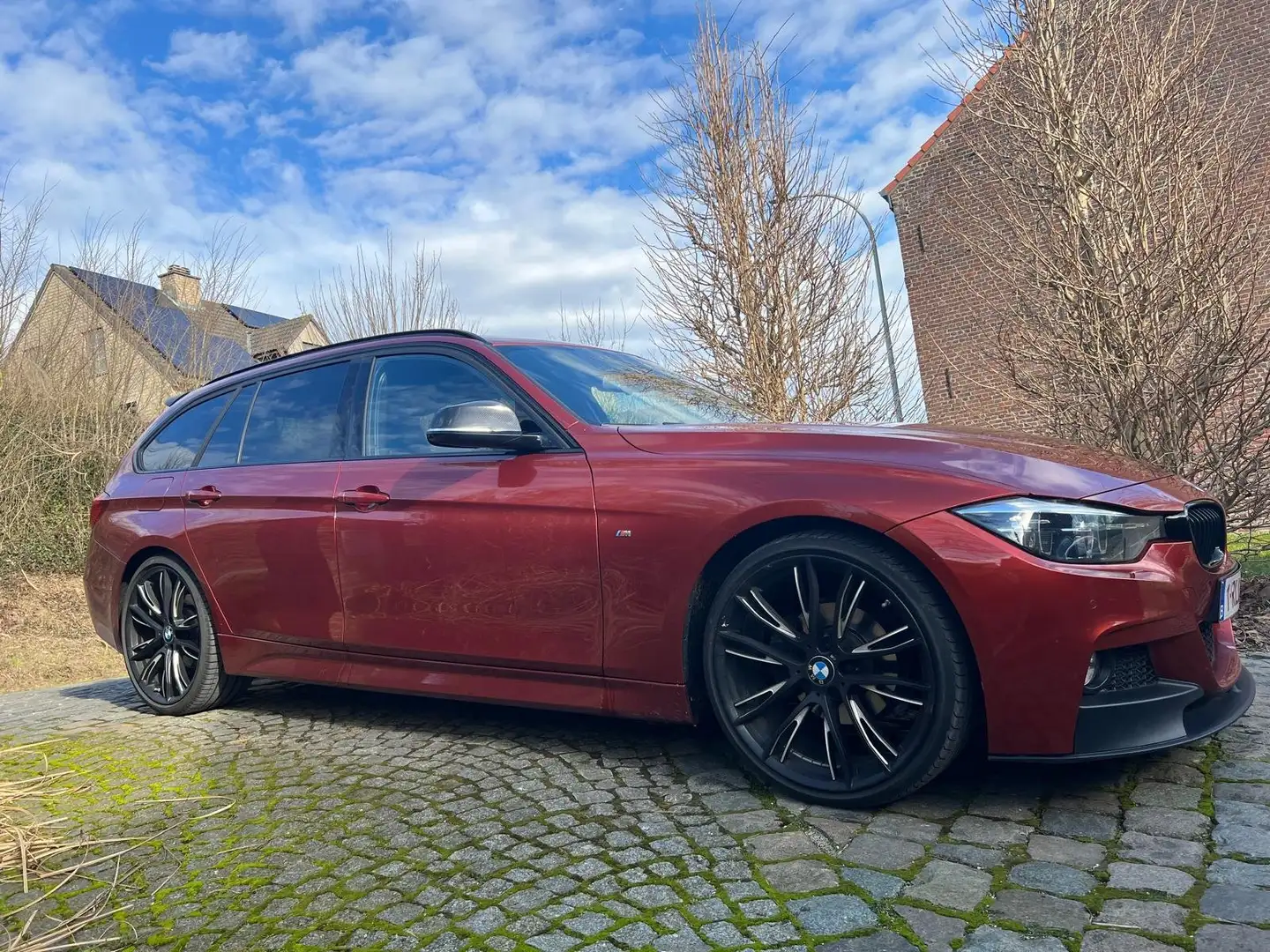 BMW 320 320i Touring Aut. Edition M Sport Shadow Оранжевий - 2