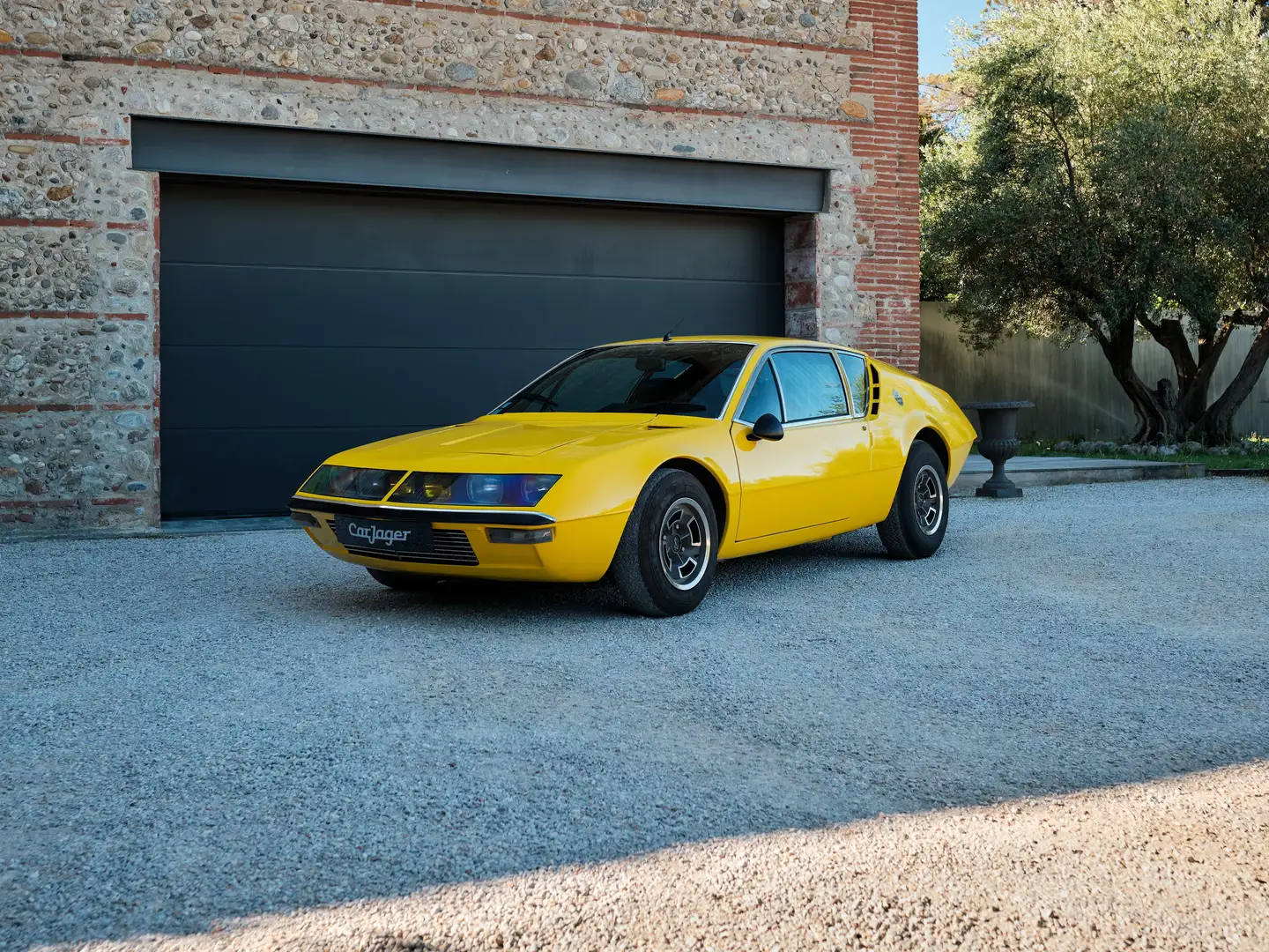 Alpine A310 1600 Carburateur Yellow - 1
