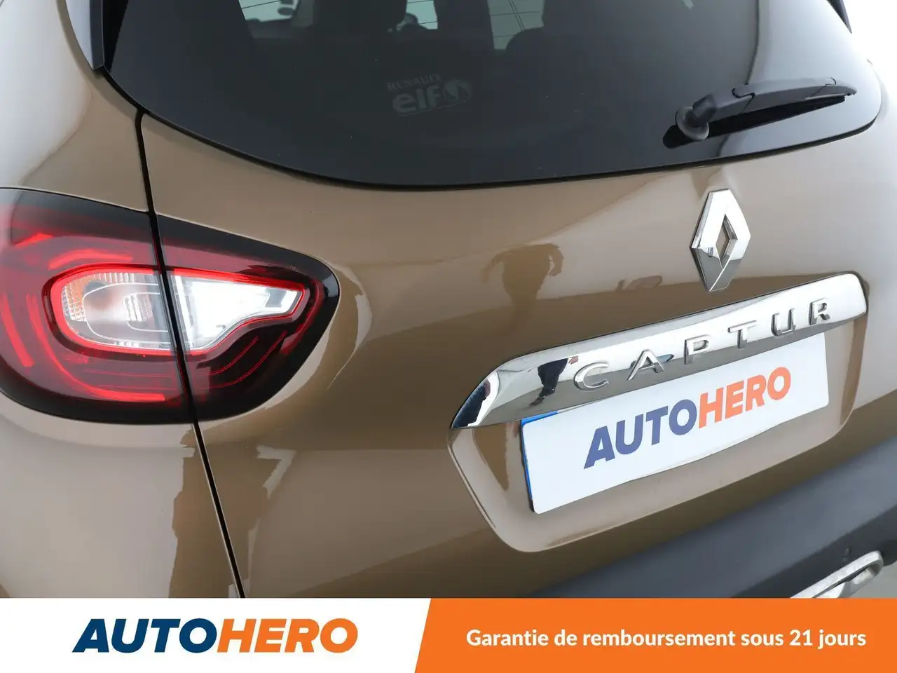Renault Captur — photo 32