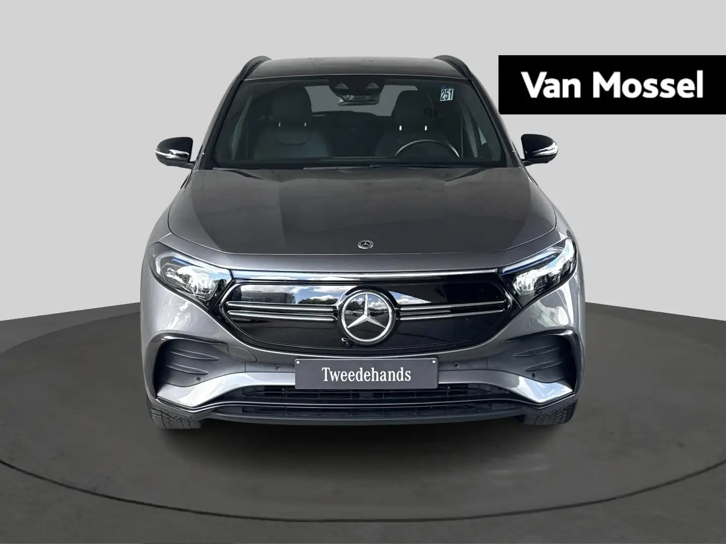 Mercedes-Benz EQA 250 AMG Line + LEDER + SURROUND VIEW + KEY LESS + 1y U Gris - 2