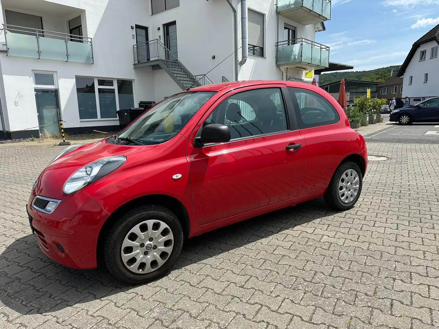 Nissan Micra 1.2 I-WAY Rojo - 1