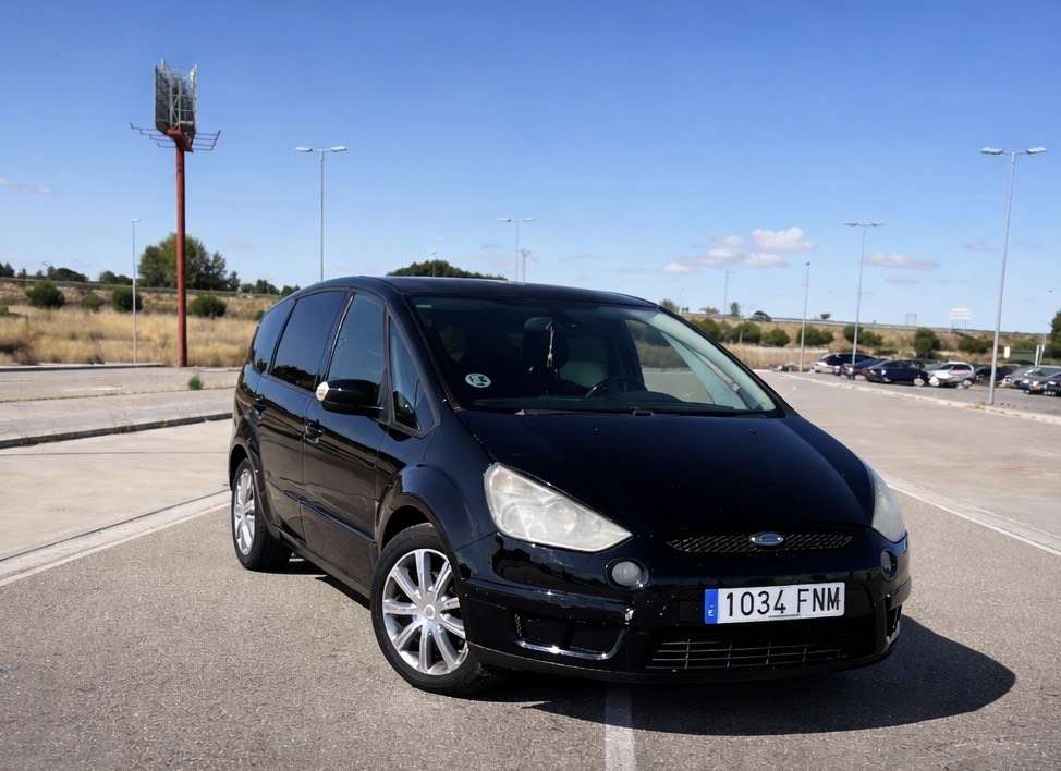 Ford S-Max 2.0TDCi Trend - foto 1