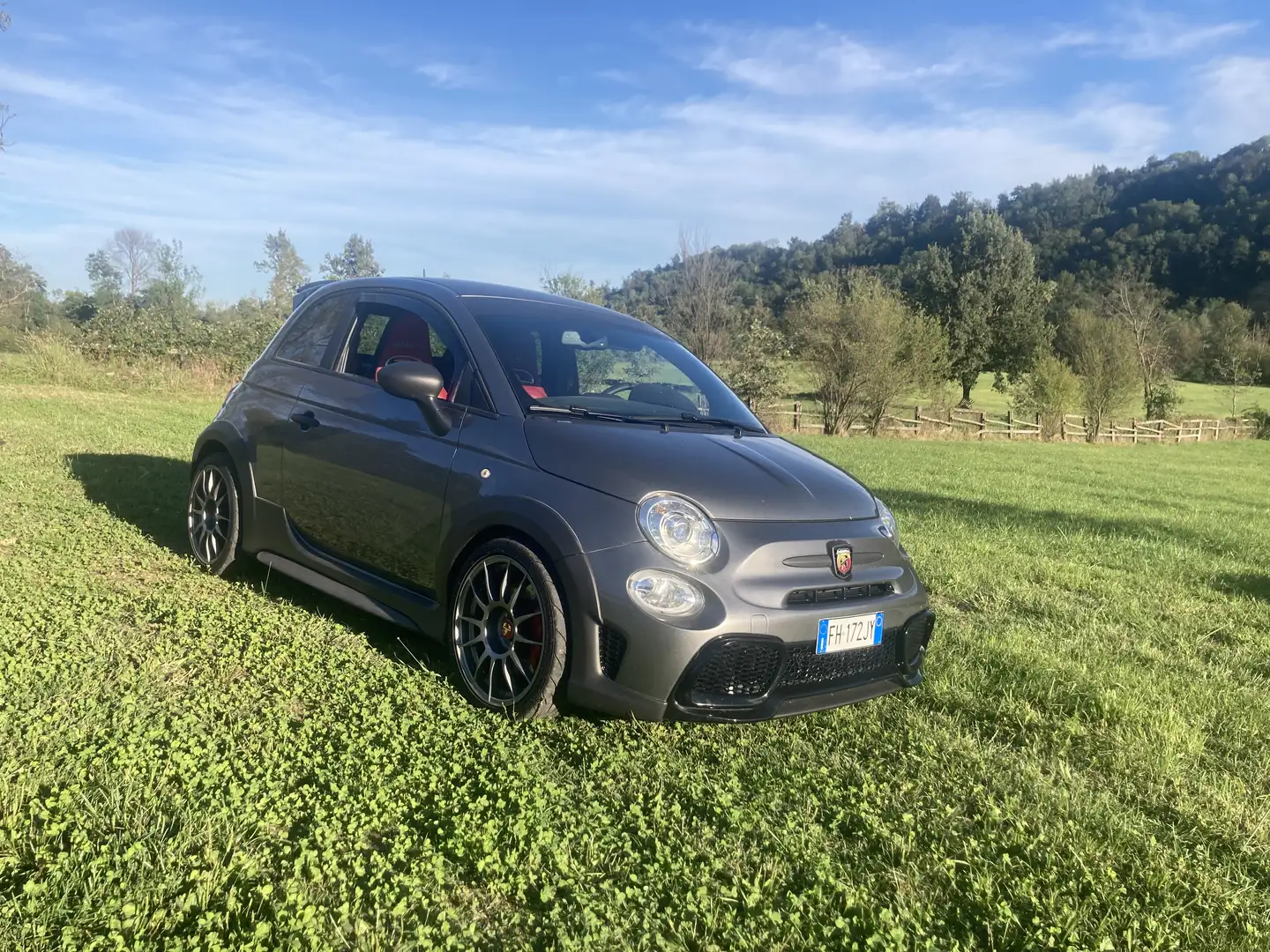 Abarth 595 Competizione kit estetico con spoiler regolabile - 1