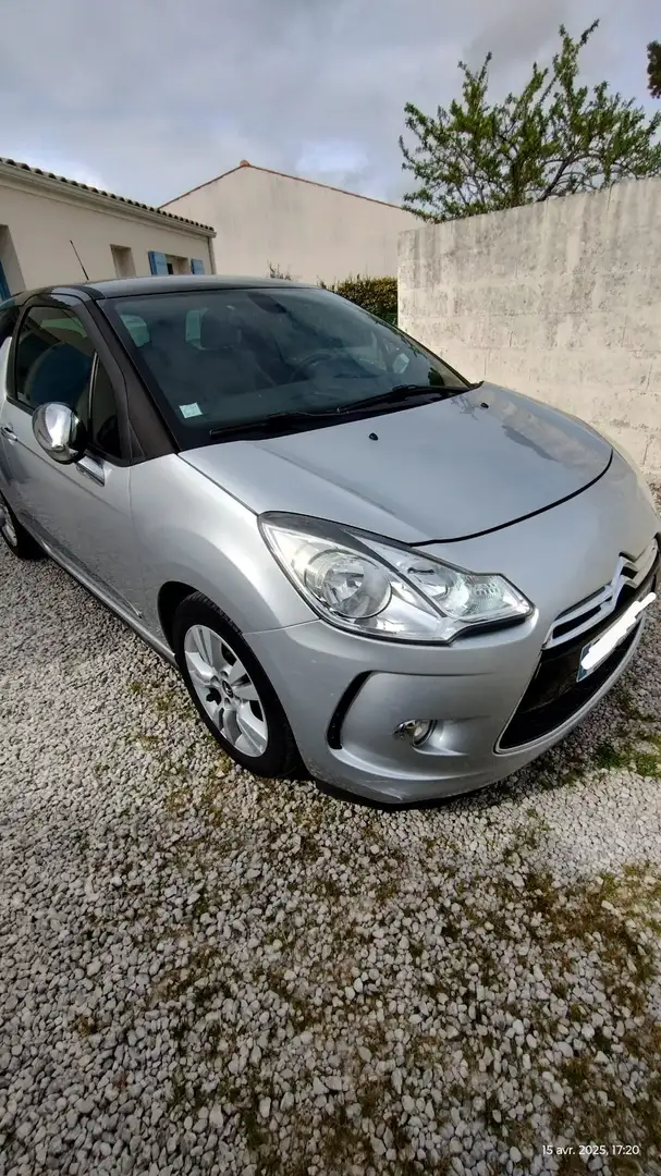 Citroen DS3 DS3 VTi 120So Chic Argent - 1