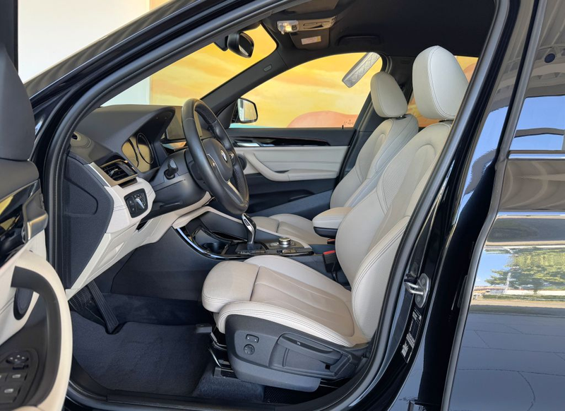 BMW X1 sDrive18i Aut. M SPORT KAM+HUD+NAVplus+LEDer+ — photo 3
