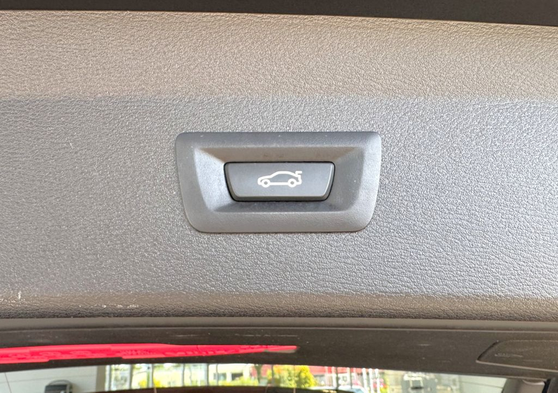 BMW X1 sDrive18i Aut. M SPORT KAM+HUD+NAVplus+LEDer+ — photo 15