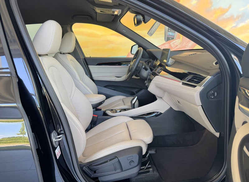 BMW X1 sDrive18i Aut. M SPORT KAM+HUD+NAVplus+LEDer+ — photo 5