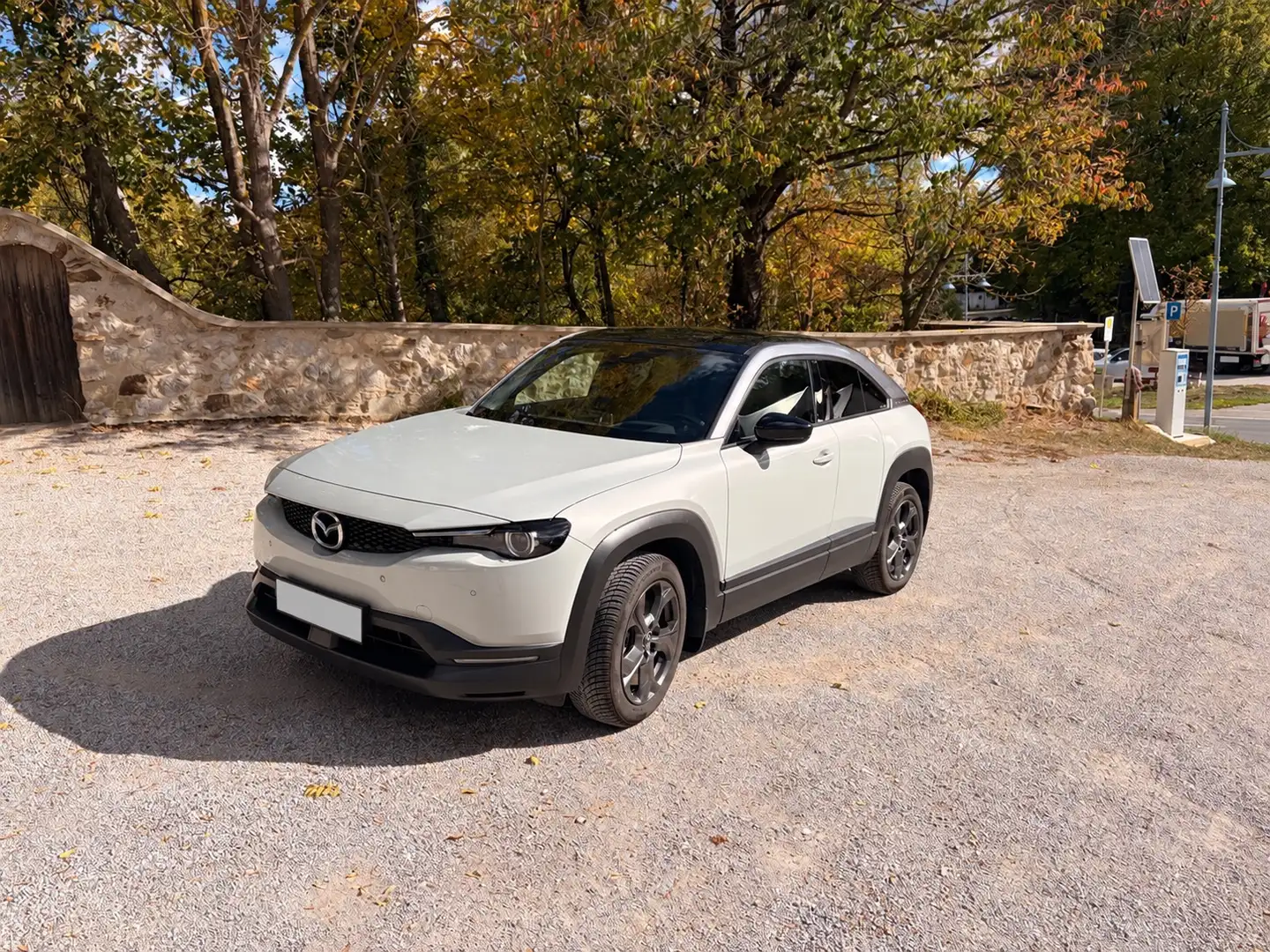 Mazda MX-30 MX-30 35,5kWh Edition One Modern Edition One Modern Weiß - 2