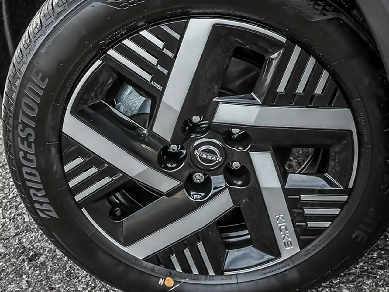 Nissan Kicks снимка Nissan Kicks