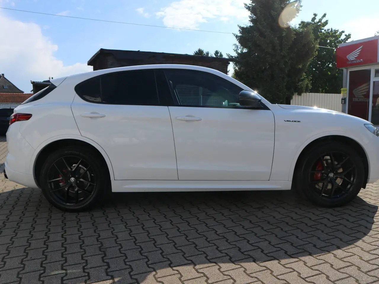 Alfa Romeo Stelvio 2021