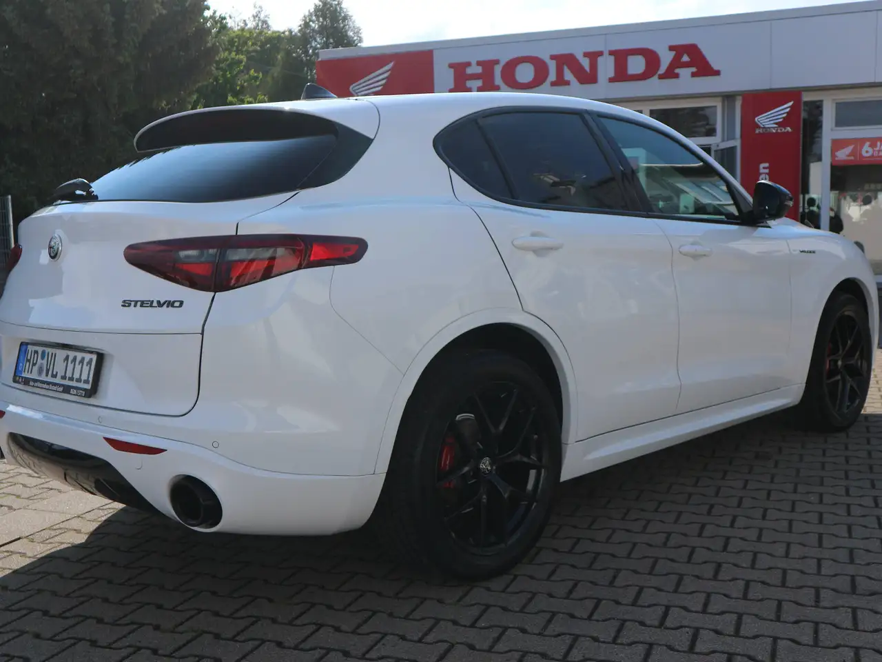 Alfa Romeo Stelvio 2021