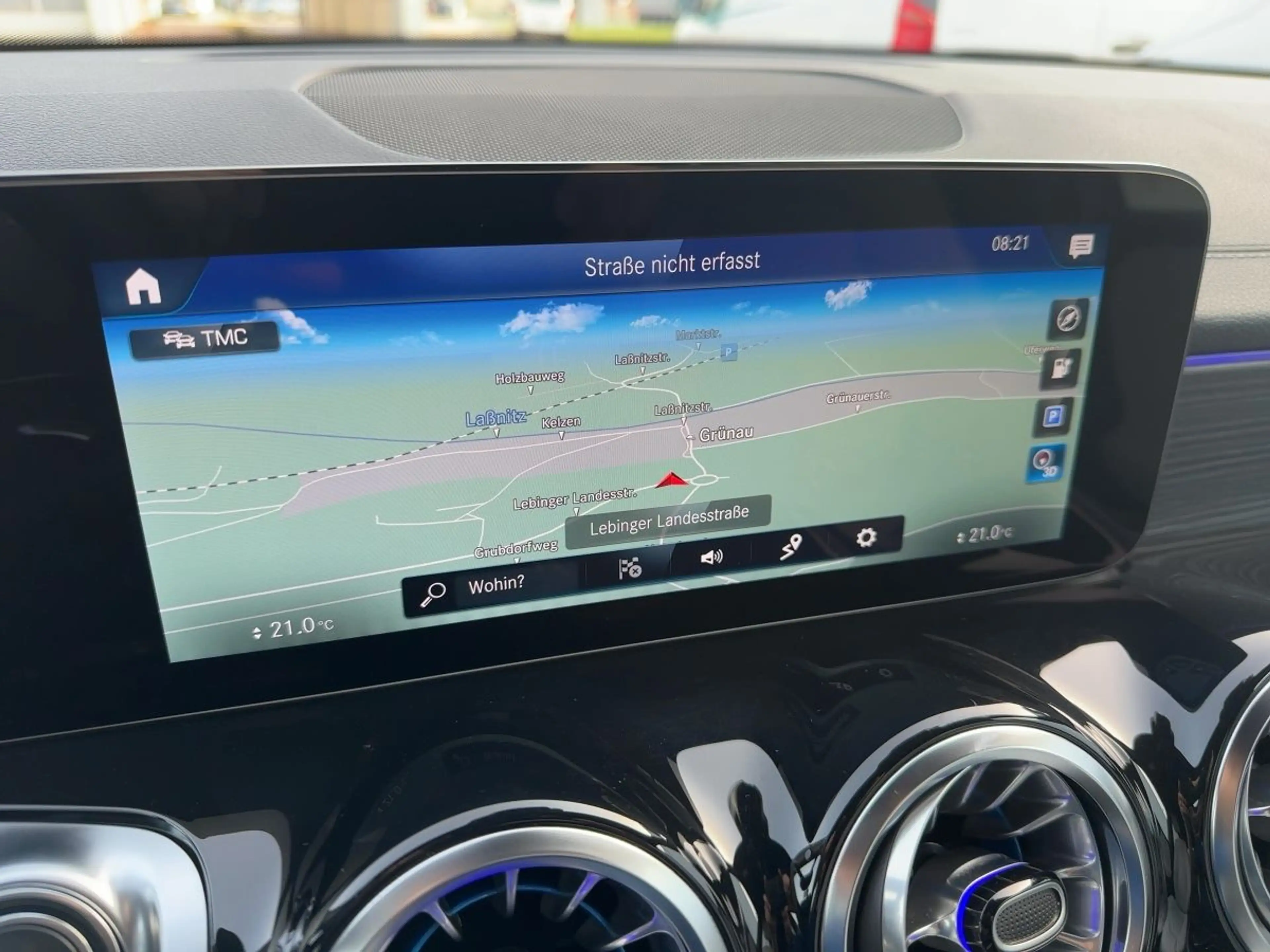 Mercedes-Benz EQB 300 4MATIC RKam Klima Shz Ambi eHeck Navi — photo 14