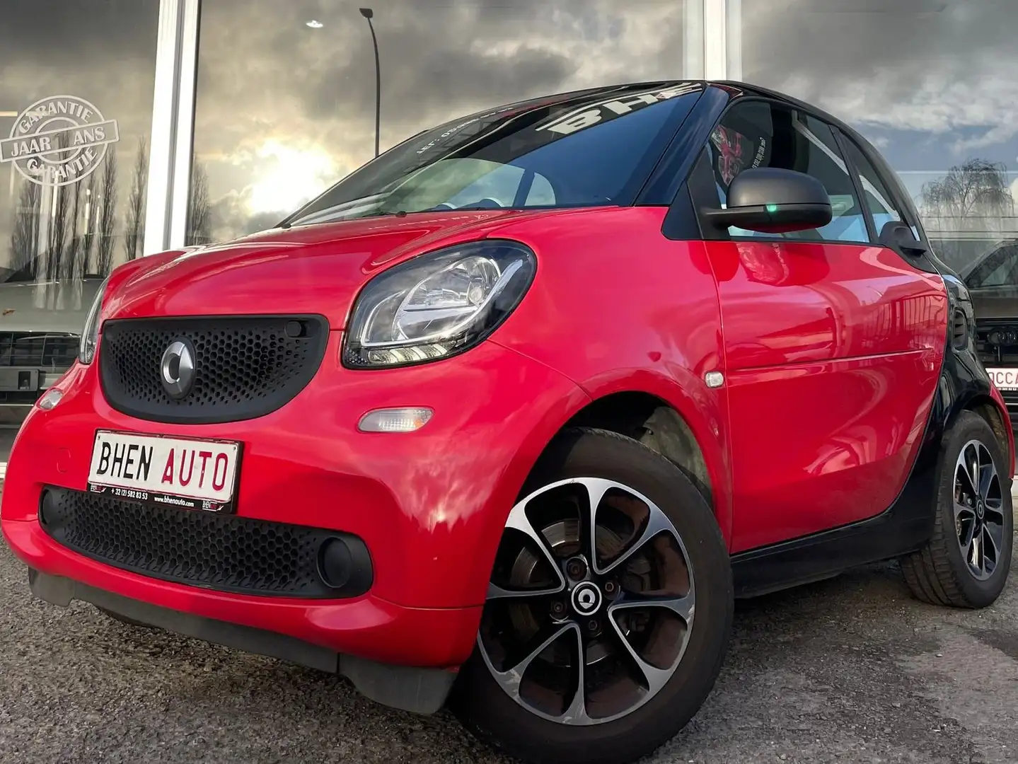 smart forTwo 1.0i Passion DCT / AUTOMATIC / AIRCO /TRES PROPRE Rood - 1
