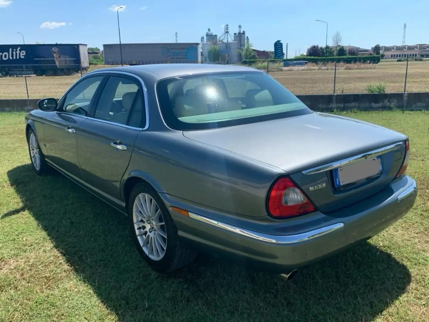 Jaguar XJ 2.7d V6 Executive - 2