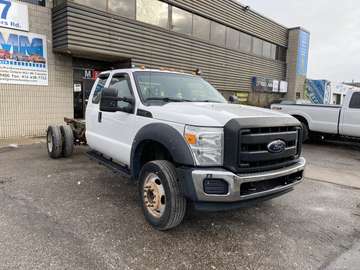 6.8L,V10 Ext. Cab/Chassis Dually RWD