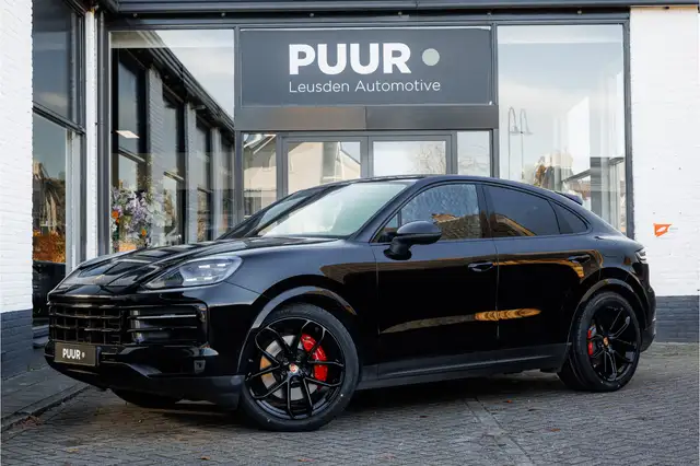 Porsche Cayenne Coupé 3.0 E-Hybrid Sport Chrono Passenger Display