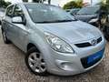 Hyundai i20 Classic*2.HD*Klima*E-Paket*TÜV NEU Silber - thumbnail 1