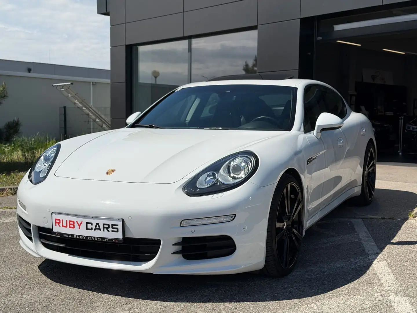 Porsche Panamera 3.0 V6 Diesel Facelift Weiß - 1