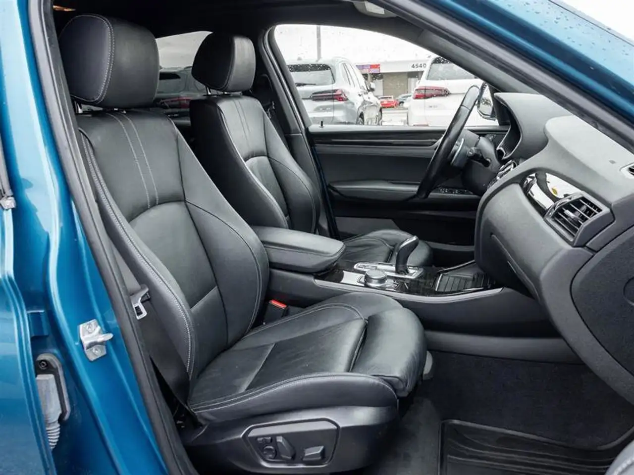 BMW X4 снимка BMW X4