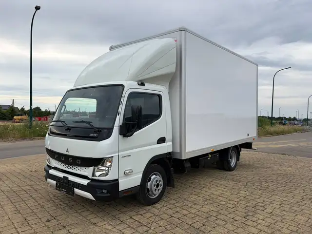 Mitsubishi Canter 3C15 3.0 150cv / Caisse 20m3 / Garantie / 28917,36€ htva