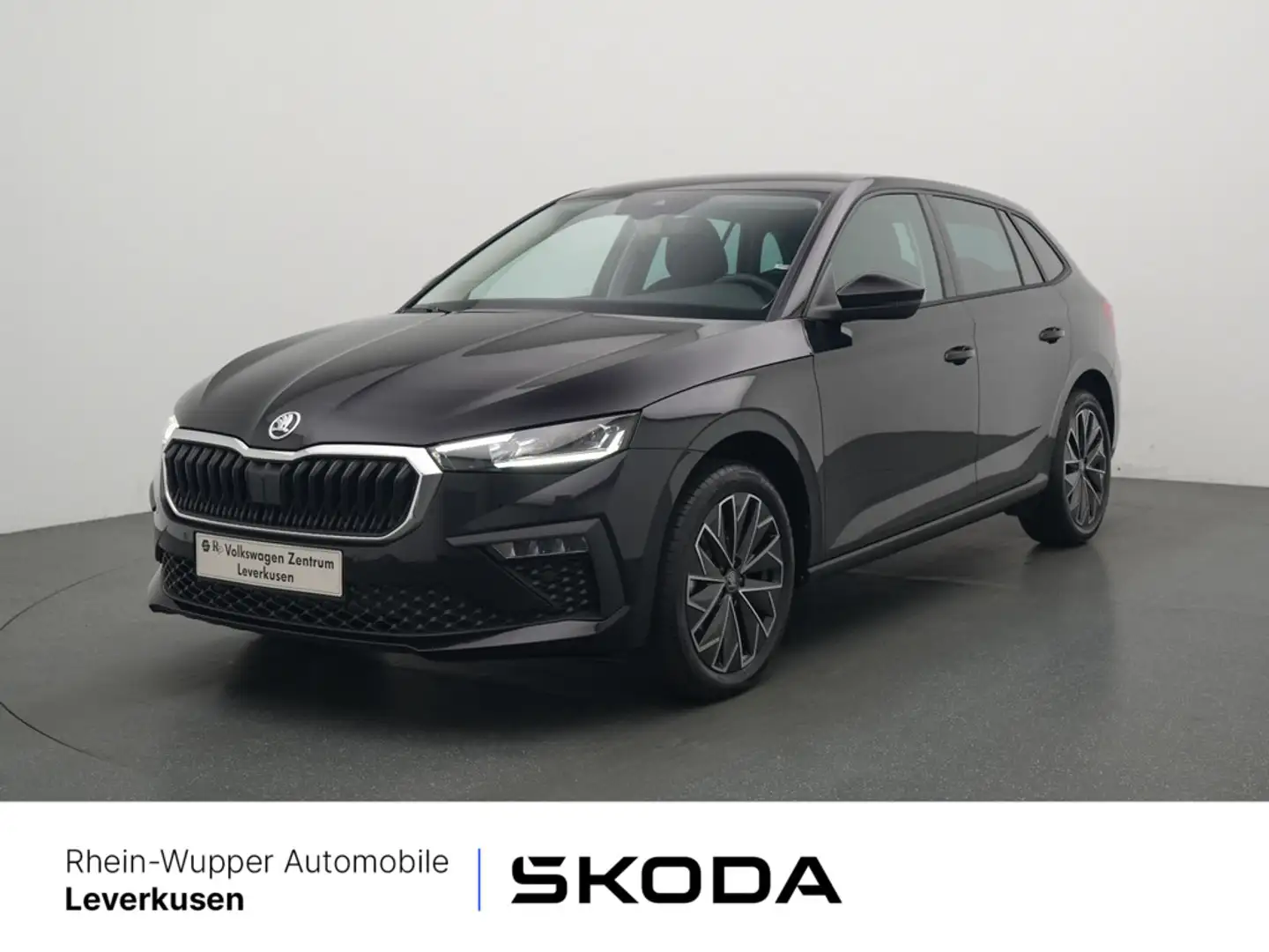 Skoda Scala TSI DSG Selection ACC LED KAM NAVI VIRT Schwarz - 1