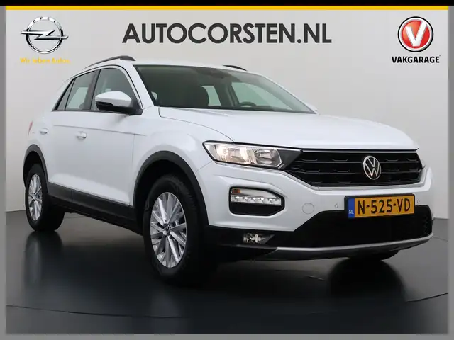 Volkswagen T-Roc view 6