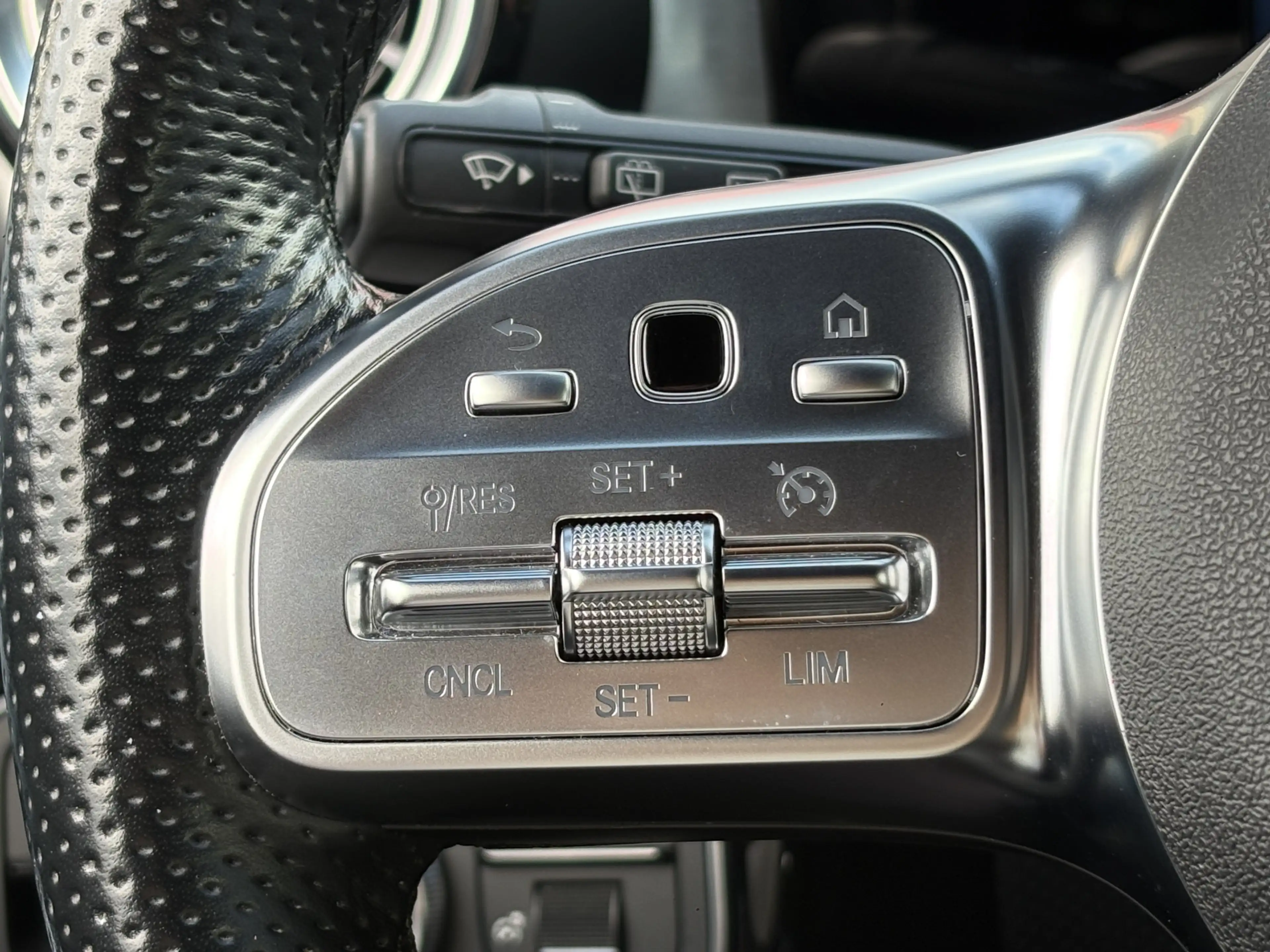 Mercedes-Benz CLA 250 Shooting Brake e AMG-Line | Sfeer | Memory | Camer — photo 16