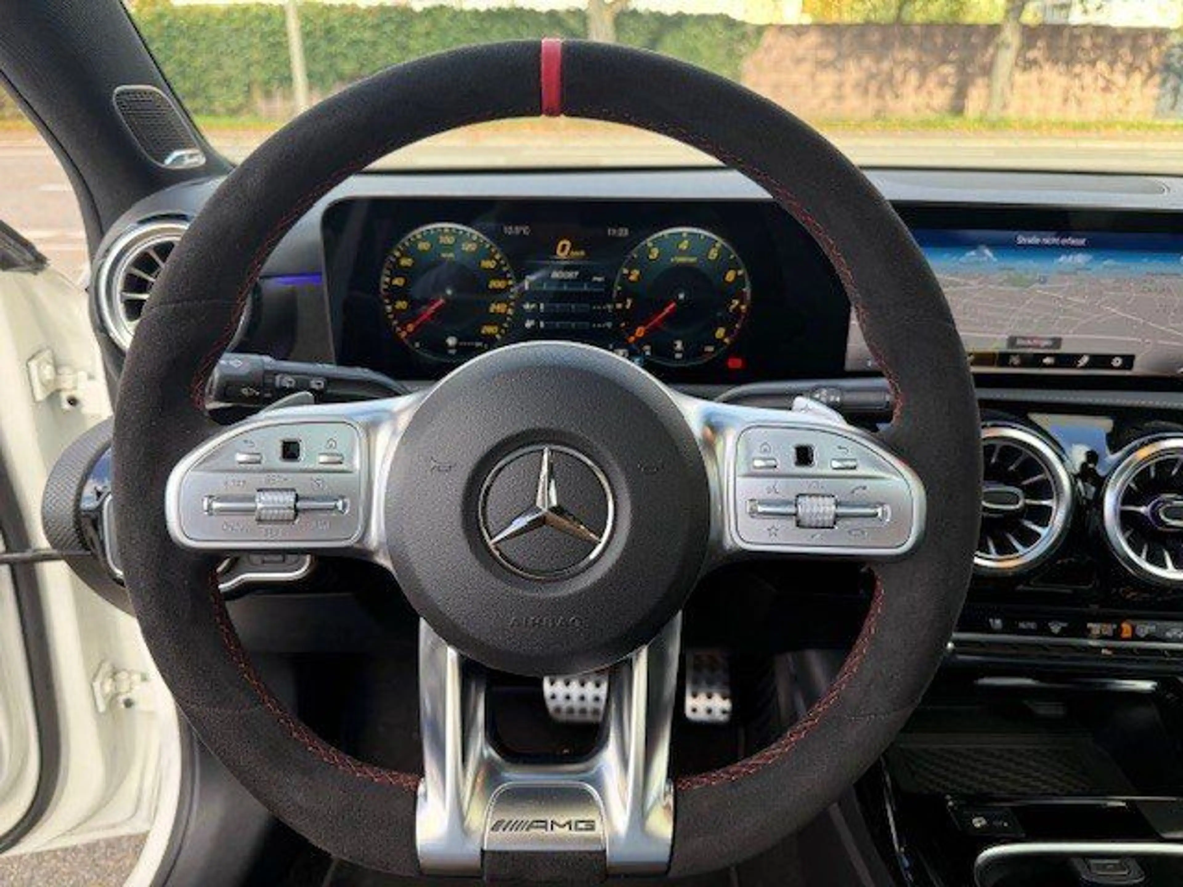Mercedes-Benz A 35 AMG *Night*Burm*Pan*Panamericana*Performance-Lenkrad — photo 10