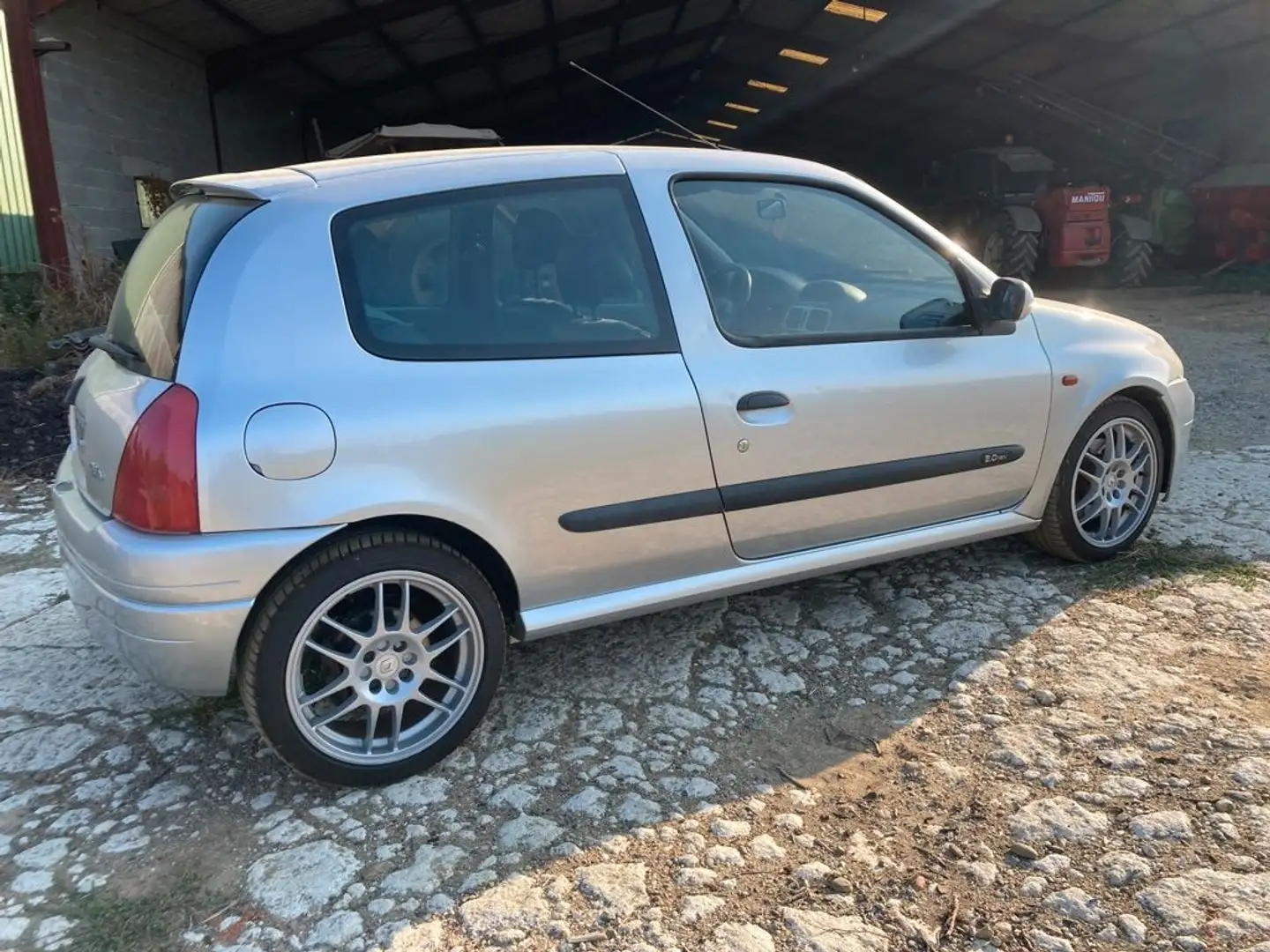 Renault Clio Clio 2.0i 16V Renault Sport Gris - 1
