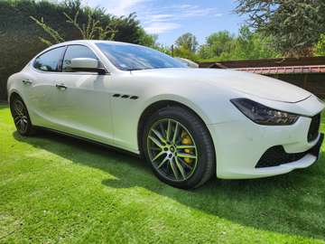 Ghibli 3.0 V6 410S Q4 A