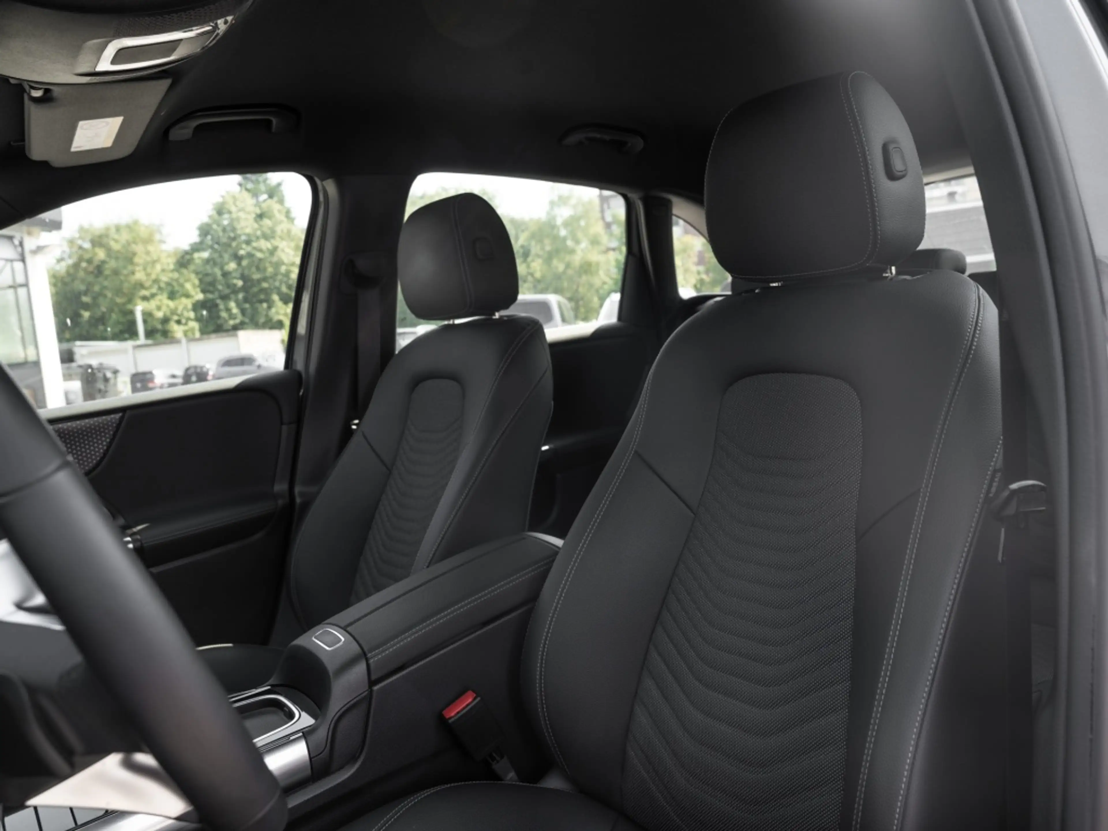 Mercedes-Benz B 200 d , PROGRESSIVE KAMERA SPUR PDC SHZ — photo 9