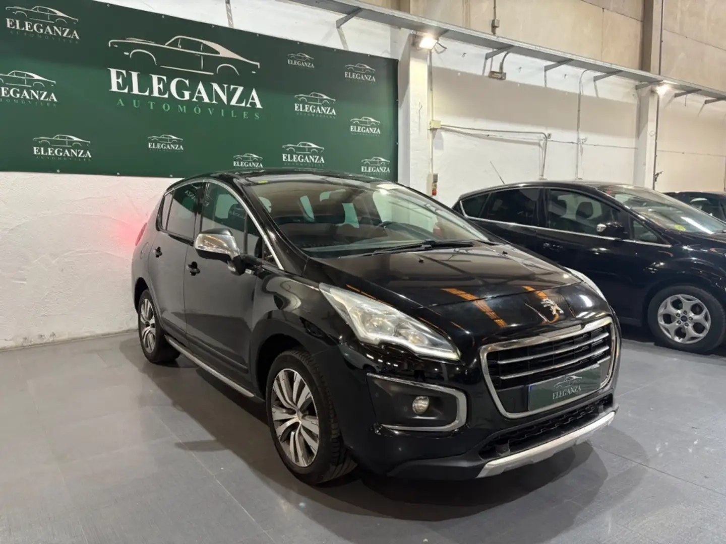 Peugeot 3008 1.6 BlueHDi Access 120 Negro - 2