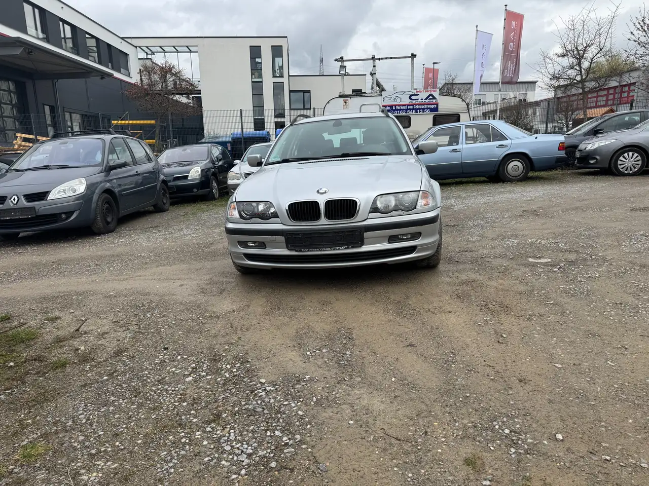 BMW 318 3er 318i touring, foto 1
