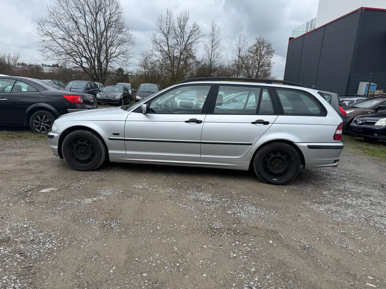 BMW 318 3er 318i touring, foto 2