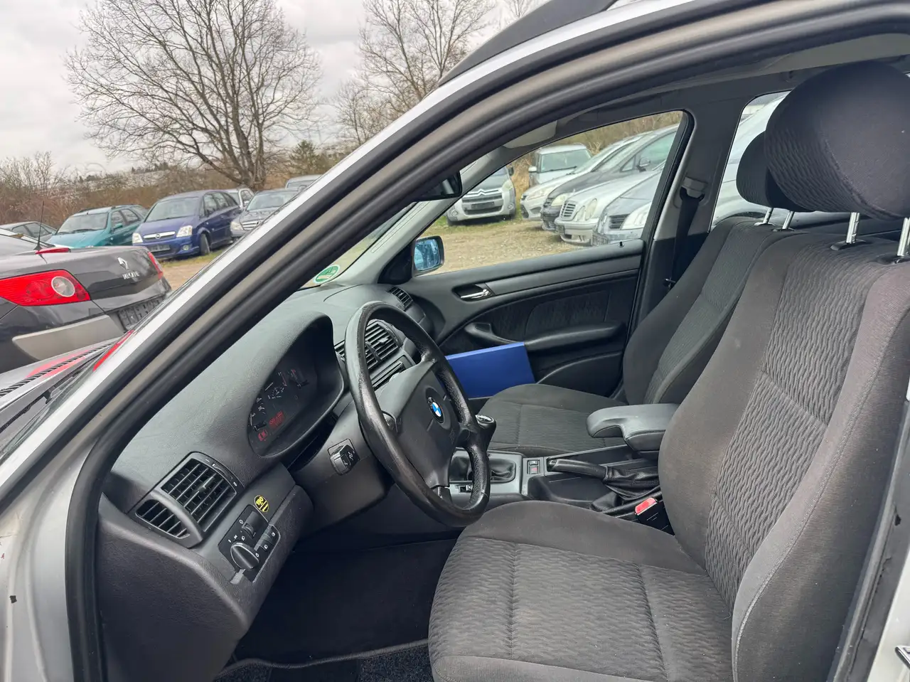 BMW 318 3er 318i touring, foto 5