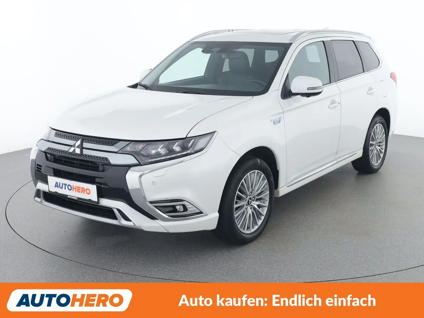 Mitsubishi Outlander 2.4 PHEV Diamond Connect 4WD Weiß - 1