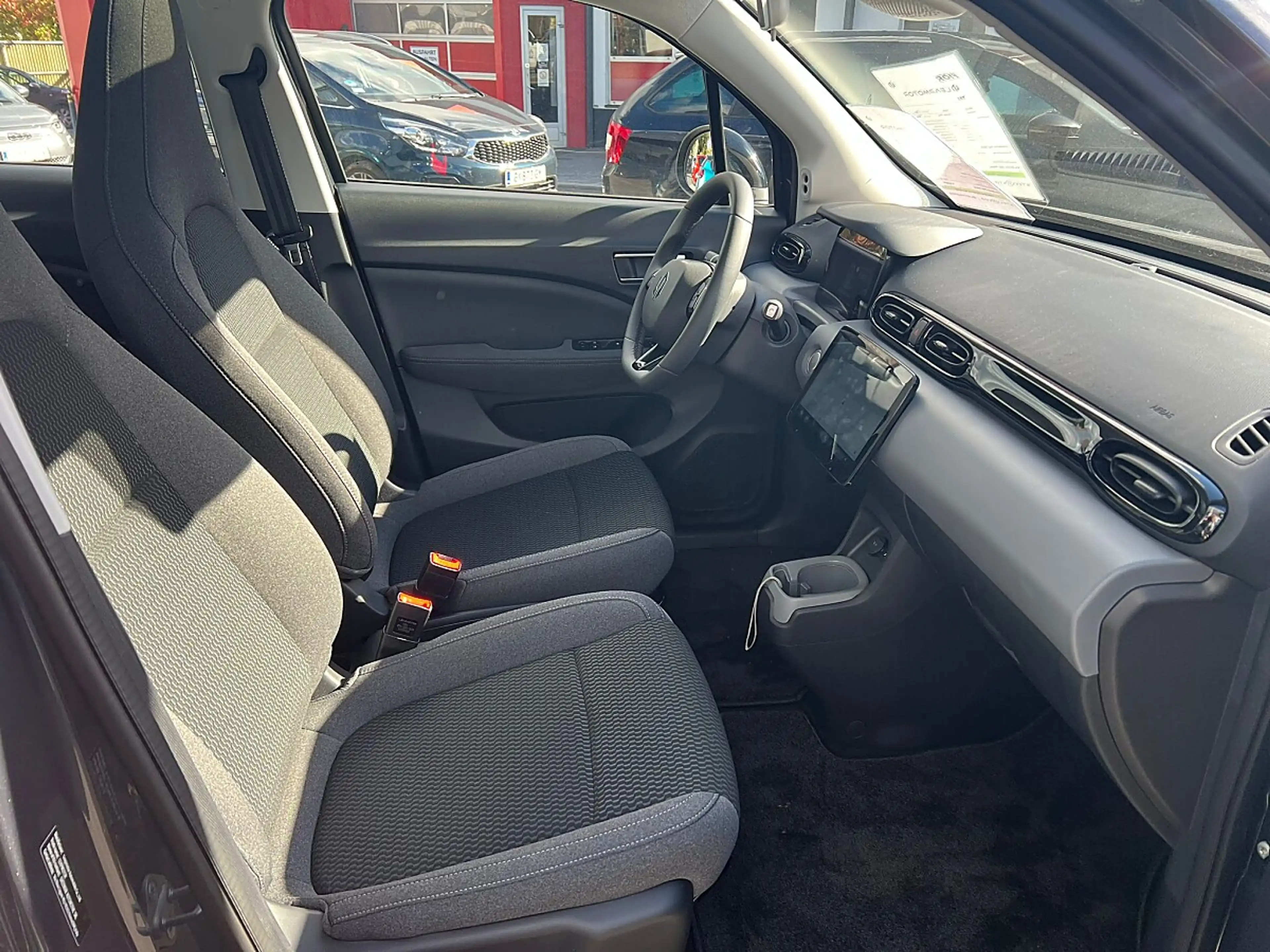 Leapmotor T03 Elektro 37,3kWh (L1050) — photo 3