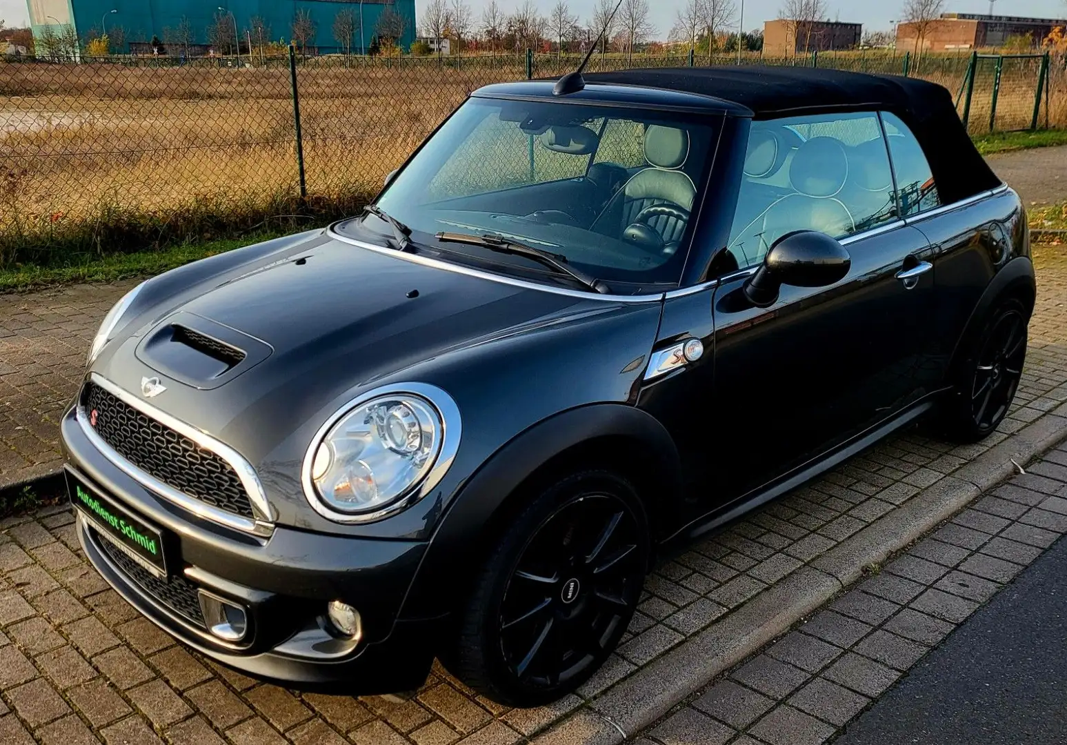 MINI Cooper S Cabrio * Xenon * Navi * Leder * Grau - 1