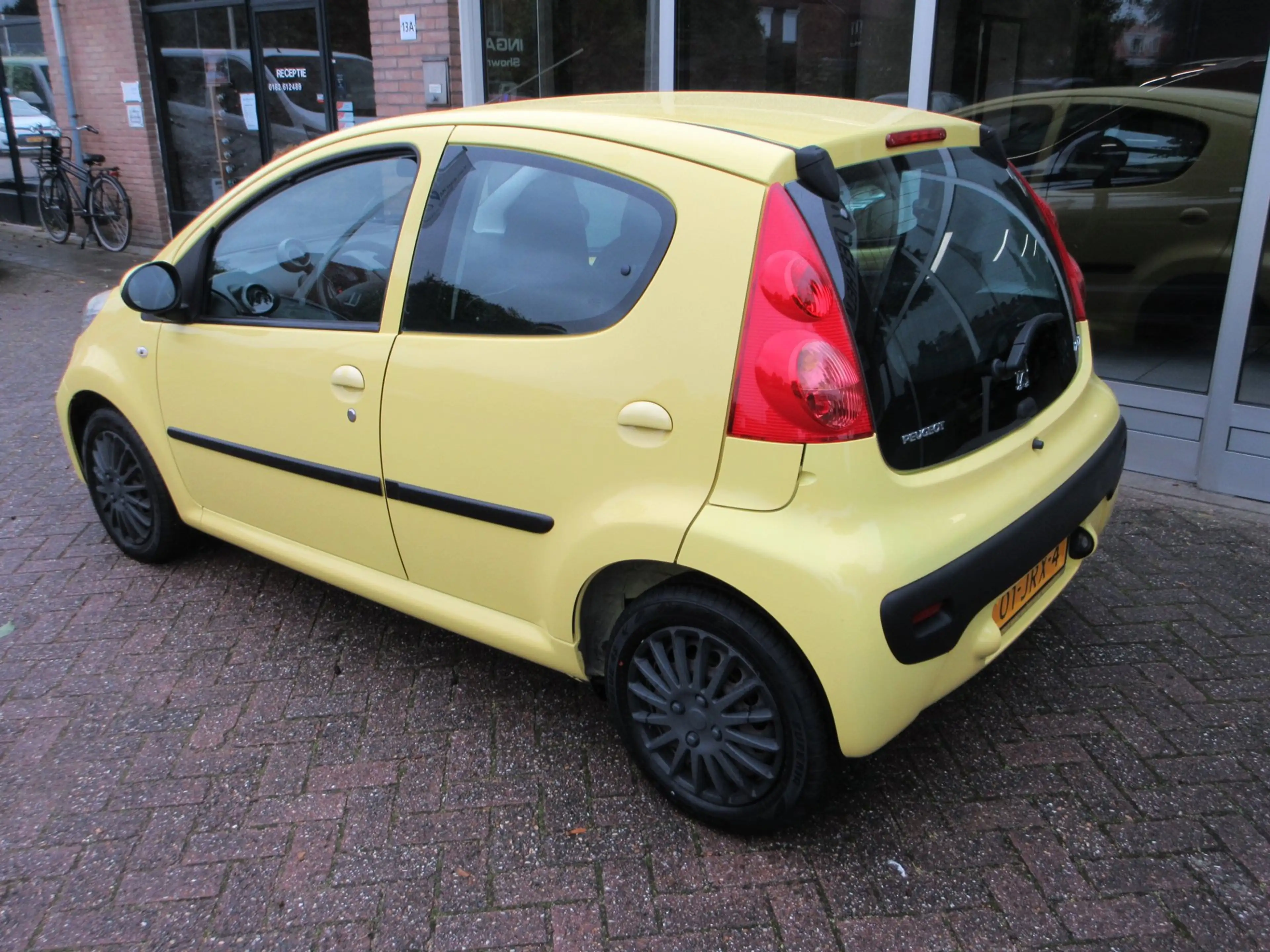 Peugeot 107 1.0-12V XS — photo 3
