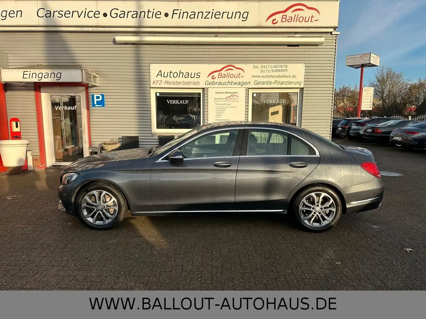 Mercedes-Benz C 250 Lim.CGI*NAVI*LED*TOT*SPUR*AHK*TEMPO* Grau - 1