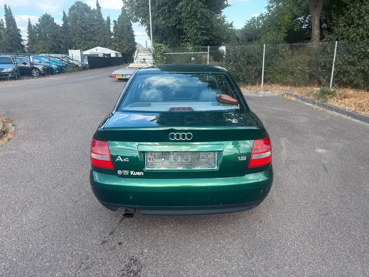 Audi A4 Benzin 1,6 Klima 5 Gang Tüv 09/2026 Alu., foto 8